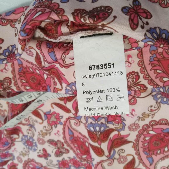 Stretchy 3/4 legging with paisley design Small - Picture 6 of 7